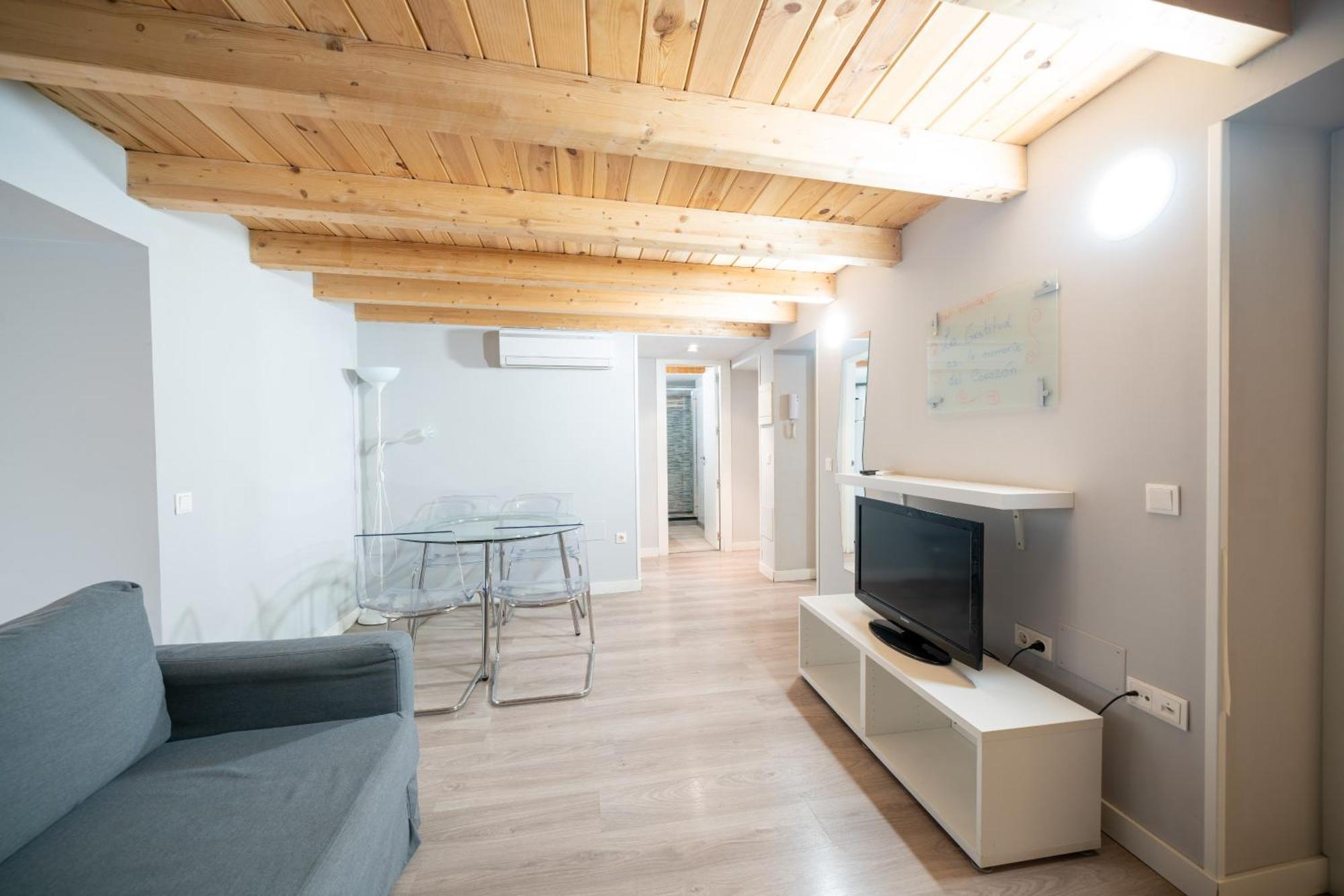 Apartamentos Go - Leopoldo Cano Center Valladolid Eksteriør bilde
